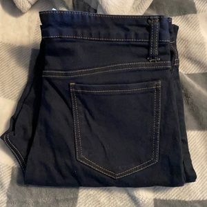 Women’s skinny jeans
